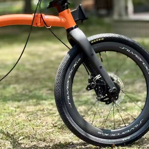 SILVEROCK 碳纖維 英布GLINE 桶軸前叉 (輕量高強度升級首選)