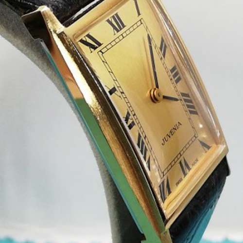 Juvenia hand-winding 機械上鍊腕錶