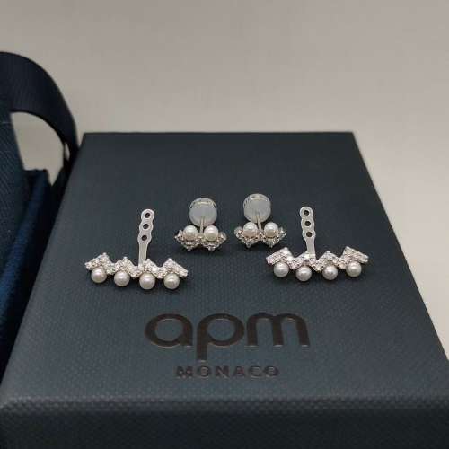 APM Monaco女士珍珠耳釘，W型波浪耳環