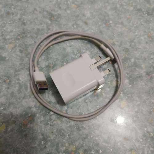 Honor 50 港行 6/128 淨機 +充電器