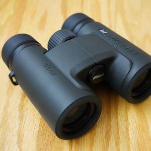 Nikon PROSTAFF P7 8X30 黑色雙筒望遠鏡 觀鳥徒步旅行睇演唱會有用