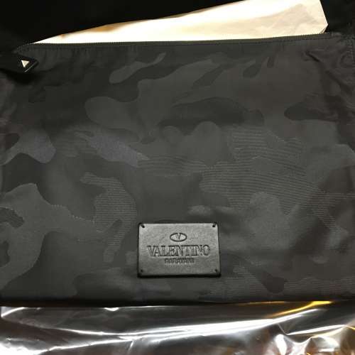 [暗黑型男系列] Valentino Camouflage-Print Canvas Pouch for Men (Limited Edition)