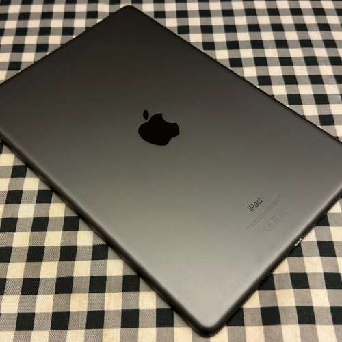 Apple iPad 8 128G WIFI 平板電腦 行貨 99%新 全新一樣 非常少用和新淨 電量和操作...