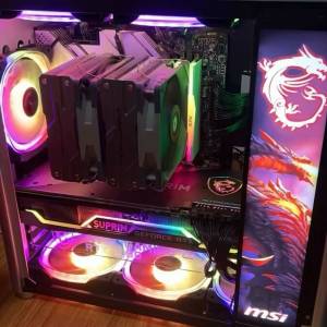高階RGB電競 Xeon® E5 八核心十六線程遊戲電腦主，2TB 三星 SSD ，暢打各種電腦主...