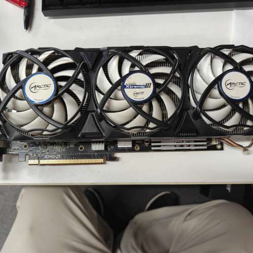 R9 290 4GB
