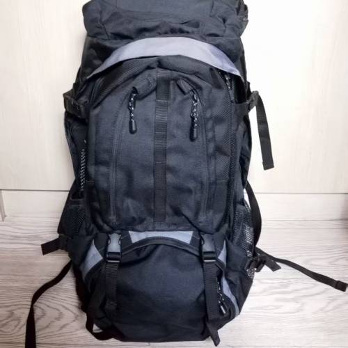 全新 COLUMBIA 大型背囊