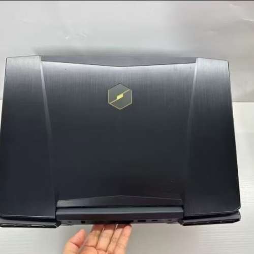 Intel® Core™ i7 6700遊戲剪片高階筆記本，16G 記憶體，512G SSD M.2固態，機器成...