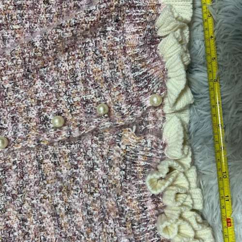 韓系時尚小香風上衣荷葉邊木耳針織毛衣 Korean style fashion small Chanel style ...