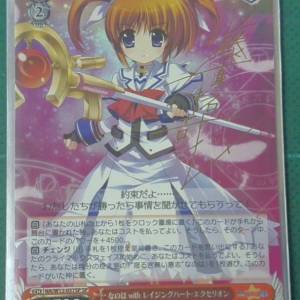 這是一張《魔法少女奈葉ViVid》的交換卡片遊戲（TCG）卡片，屬於「Weiss Schwarz」...