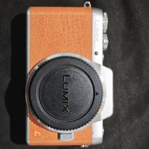 panasonic GF8 body 松下 樂聲 冇盒冇單冇證 跟2電一充 功能全正常 90%new 少許甩漆