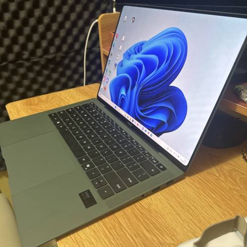 Honor MagicBook art 14 2024