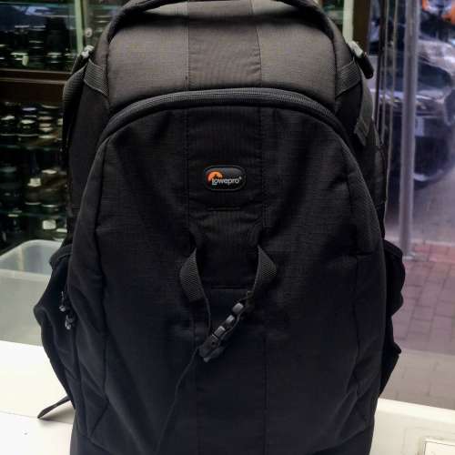 LOWEPRO FLIPSIDE 400AW 95% NEW   LOWEPRO PRIMUS MINIMUS AW BACKPACK