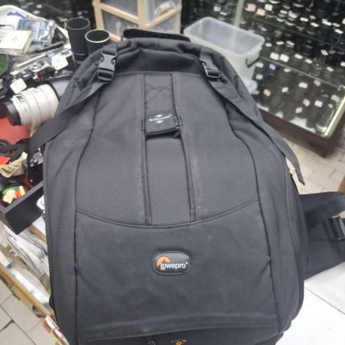 LOWEPRO FLIPSIDE 400AW 95% NEW   LOWEPRO PRIMUS MINIMUS AW BACKPACK