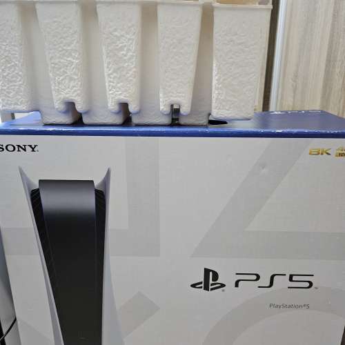 PS5光碟版