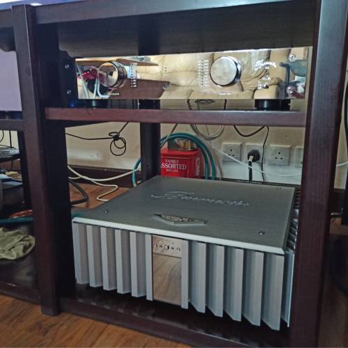 回收二手音響，如喇叭，擴音機，cd機，錢材等