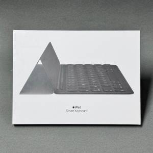 全新未開封 Apple iPad Smart Keyboard for iPad Gen 7/8/9 | iPad Air Gen 3