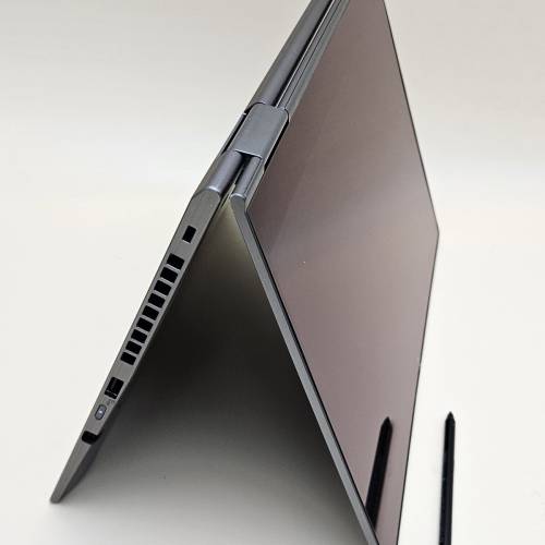 X1 YOGA GEN5 2-in-1 ThinkPad Lenovo 14" i5-10310U 16g板載 256g（Storm Grey) 防...