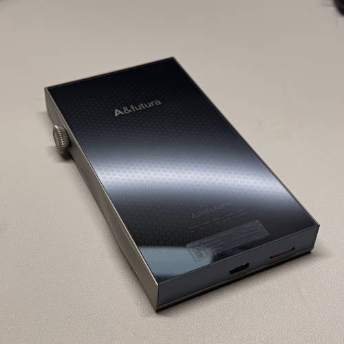 Astell &Kern SE300 Titanium 鈦合金限量版