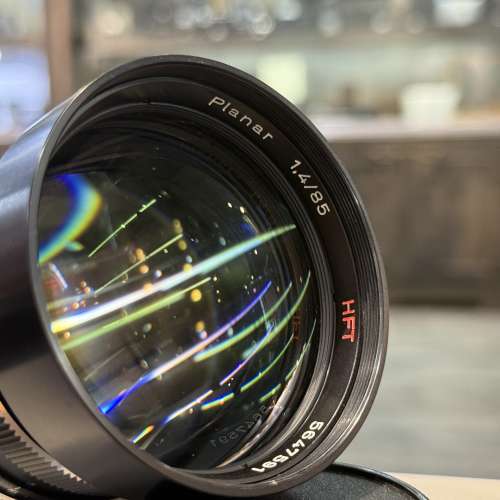 Carl Zeiss HFT Planar 85mm f1.4 QBM Mount lens with adapter to M
