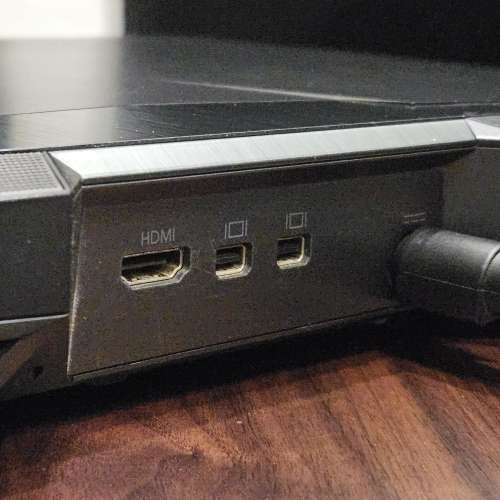 可換U設計 電競機 i5 8400 / GTX1070 8GB / 32GB DDR4 / 17.3吋 144Hz