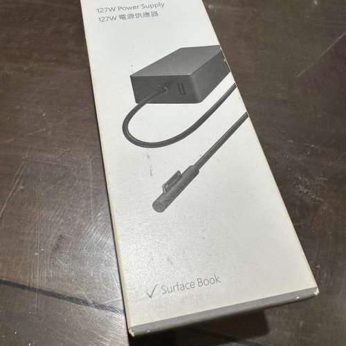 Microsoft Surface (原價 $860) 127W Power Supply 微軟 127W 電源供應器