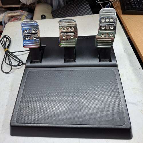 Thrustmaster TMX PRO