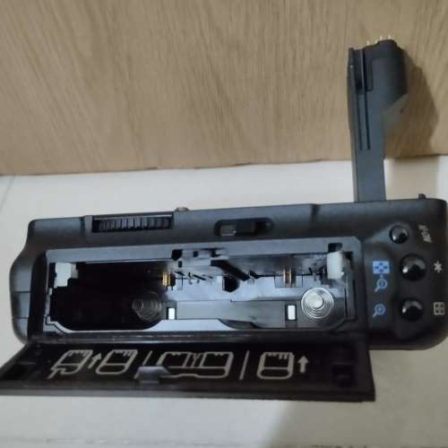 Canon原廠 BG-E6(新淨極少用)