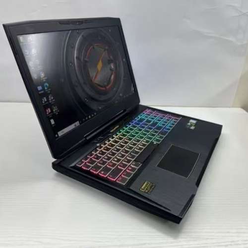 Intel® Core™ i7-7700高階電競RGB手提電腦，GTX 1050 獨立顯卡，16G DDR4，Samsu...