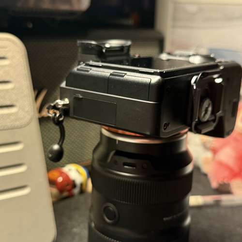 Sony A7iii A7m3 body only 跟充電 電池