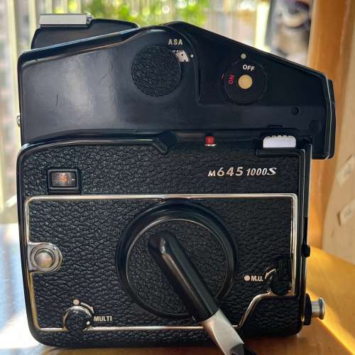 Mamiya M645 1000s body No.L180395