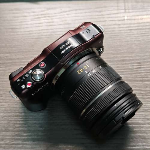 Panasonic dmc gf3 + 14-42mm f3.5-5.6 (m43 not olympus om system)