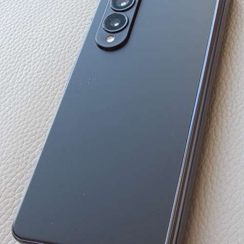 Fold 4  12+512GB  香港行貨98% New.