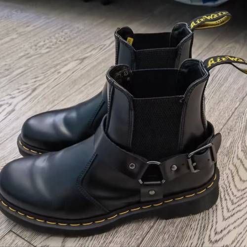 Dr Martens Chelsea boots  黑色馬丁靴（中性款）