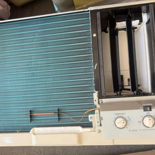 York兩匹半定頻窗口機  兩部 九成新 運作正常 可試機