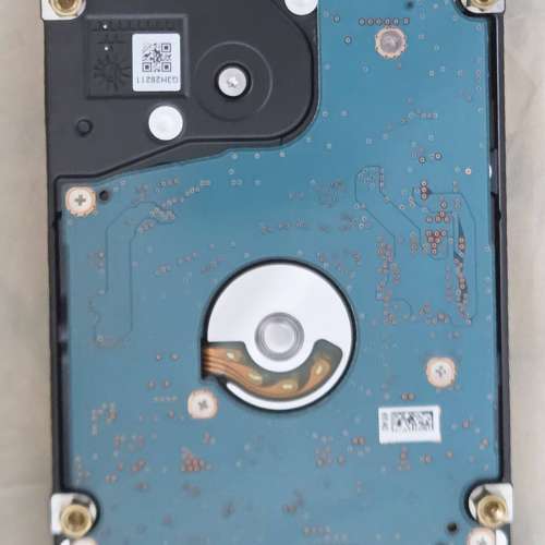 TOSHIBA 1TB 2.5 INCH 碟碟
