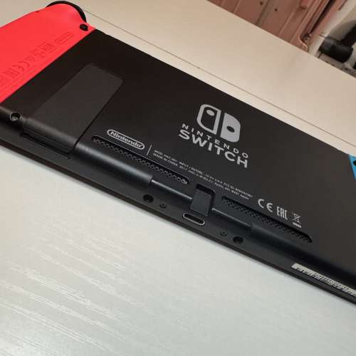 Switch開心版 跟512gb卡