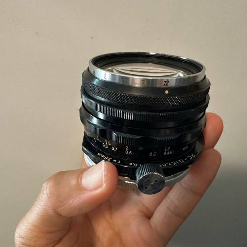Nikon PC-Nikkor 35mm f3.5 移軸鏡