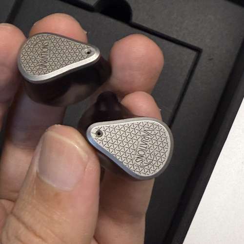 水月雨 VARIATIONS 變奏曲