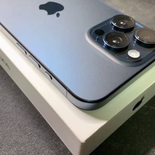 極新 iphone 15pro max 256g