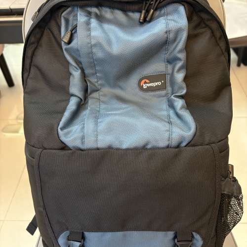 Lowepro 背囊