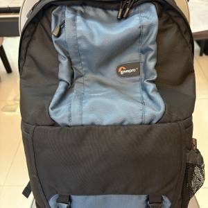 Lowepro 背囊