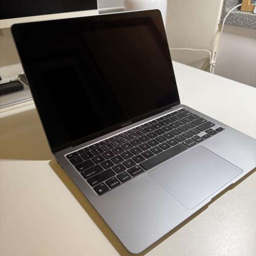 MacBook Air (M1, 2020), 13.3", 8GB, 256GB SSD