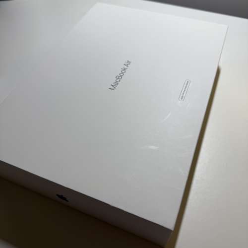 MacBook Air (M1, 2020), 13.3", 8GB, 256GB SSD