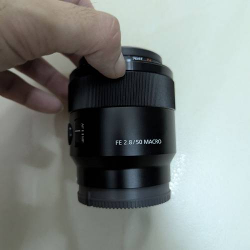 Sony E-MOUNT FE 50mm F2.8 Macro
SEL50M28