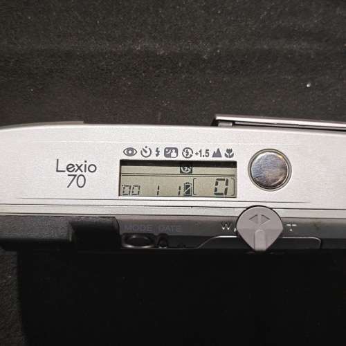 konica Lexio 70 膠片菲林機 28mm 70mm 柯尼達 28 70 故障機 零件機 可開機 壞閃燈 ...
