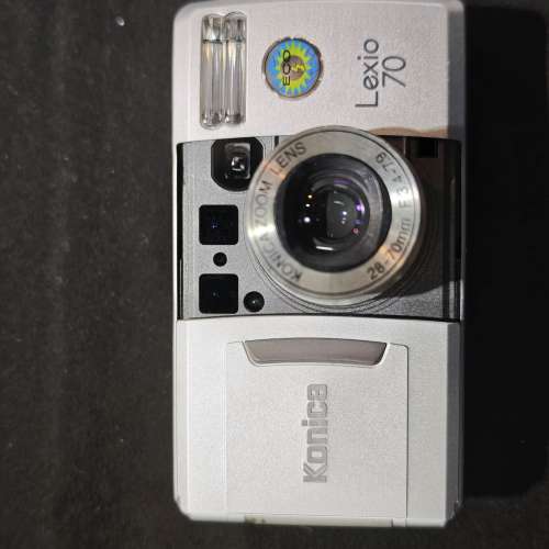 konica Lexio 70 膠片菲林機 28mm 70mm 柯尼達 28 70 故障機 零件機 可開機 壞閃燈 ...