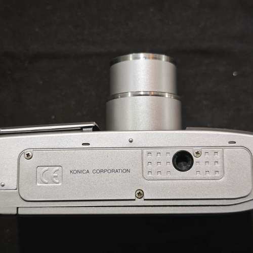 konica Lexio 70 膠片菲林機 28mm 70mm 柯尼達 28 70 故障機 零件機 可開機 壞閃燈 ...