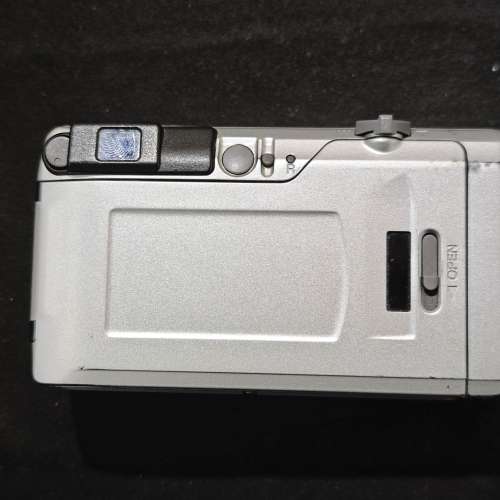 konica Lexio 70 膠片菲林機 28mm 70mm 柯尼達 28 70 故障機 零件機 可開機 壞閃燈 ...