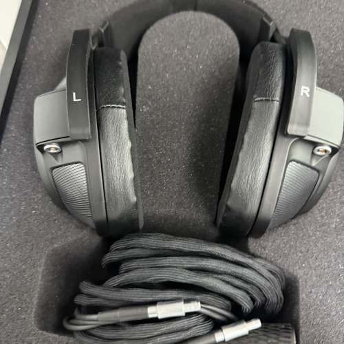 Sennheiser HD820 旗艦封閉式耳機