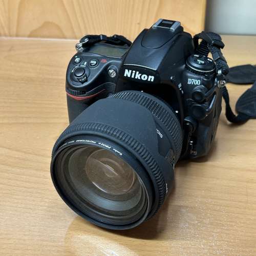 Nikon D700 單反相機 連Sigma 24-70mm f/2.8 鏡頭
